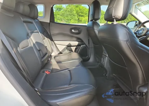 2018 Jeep Compass Limited из США, поврежденный, VIN 3C4NJDCB0JT315585